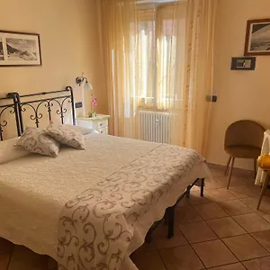 Il Timone Loreto Affittacamere Monterosso al Mare
